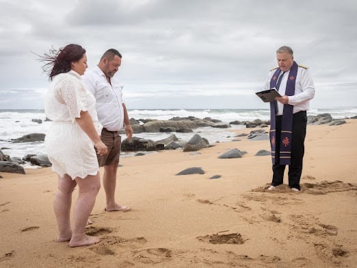 Wedding ceremony by Dr. Gerrit Rademeyer in Mtubatuba